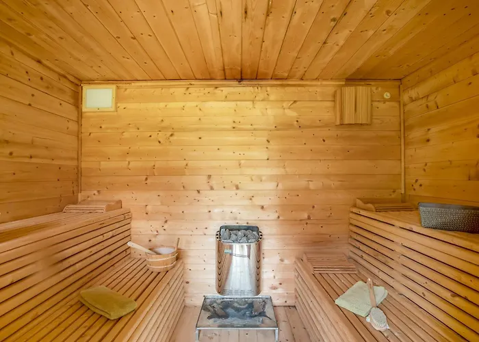 아파트 Il Gioiellino Pool And Sauna *