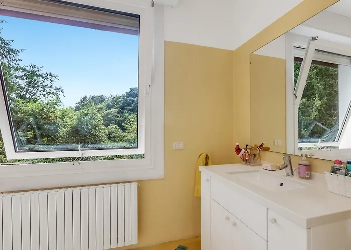 Il Gioiellino Pool And Sauna